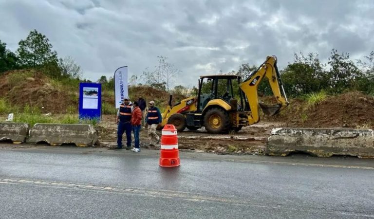 Inicia construcción de bahía para transporte público en carretera Río Hondo-Huixquilucan