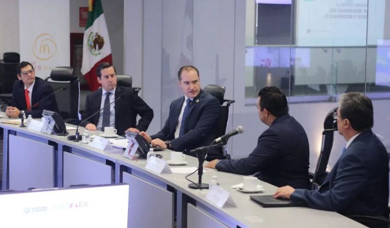 SS y Arcos Dorados firman convenio de colaboración en pro del personal operativo y administrativo de la dependencia